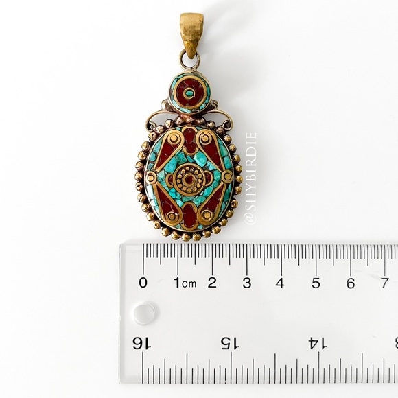 NEW Tibetan Artisan Handcrafted Mandala Pendant, Turquoise & Coral - Picture 4 of 8